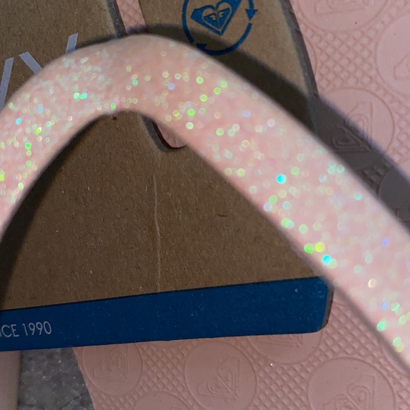 1 LEFT - NEW Roxy glitter flip flops/things/sandals - Picture 5 of 11